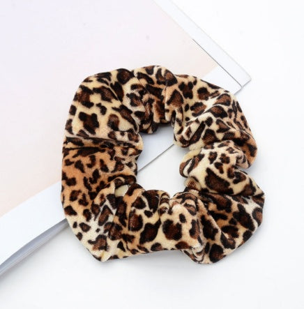 leopard fabric hair accessory